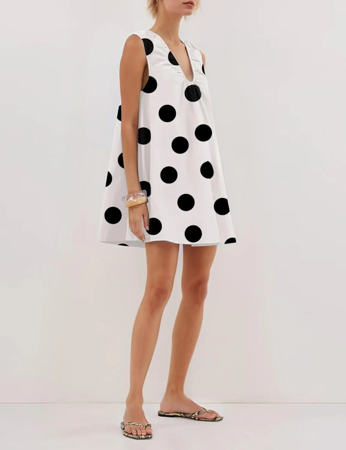 MISSACTIVER Women's Polka Dot Babydoll Mini Dress Scoop Neck Ruched Sleeveless Short Dress with Pocket Elegant Blouse Dresses