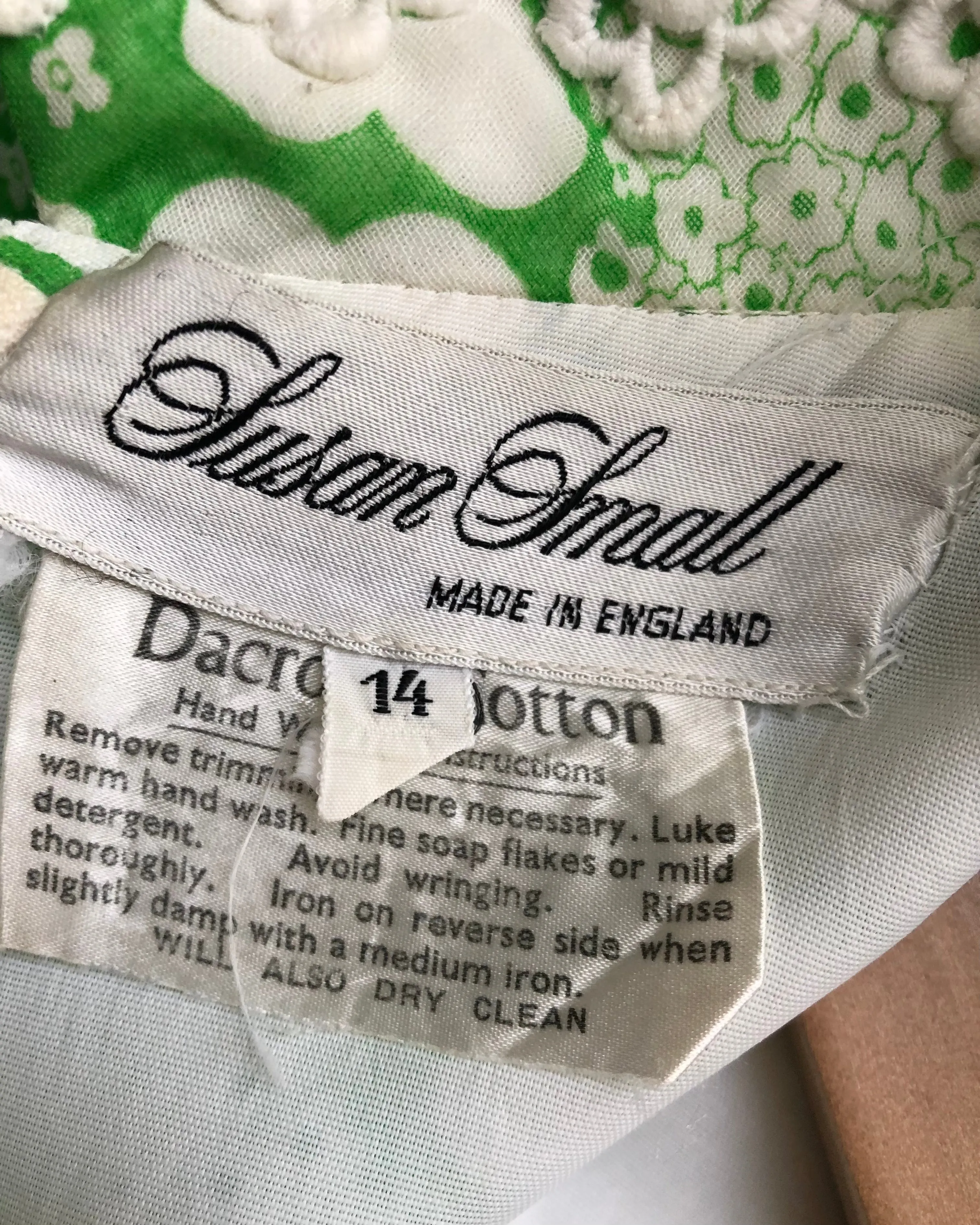 Susan Small Vintage Cotton Long Sleeve Maxi Shirt Dress Lime Green w/ White Lace Floral Print UK Size 10-12