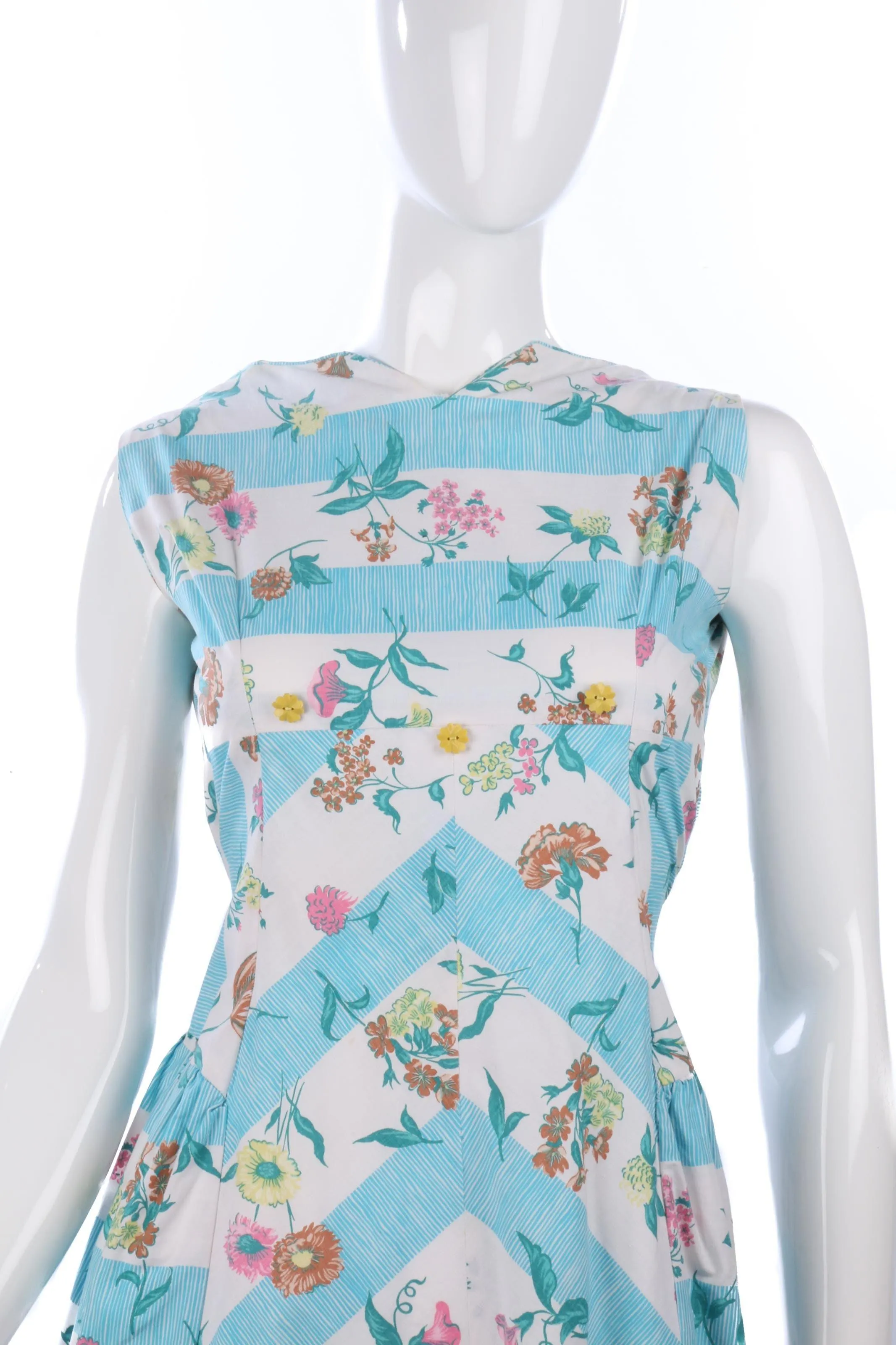 Vintage 1950's floral cotton blue and white dress size 10