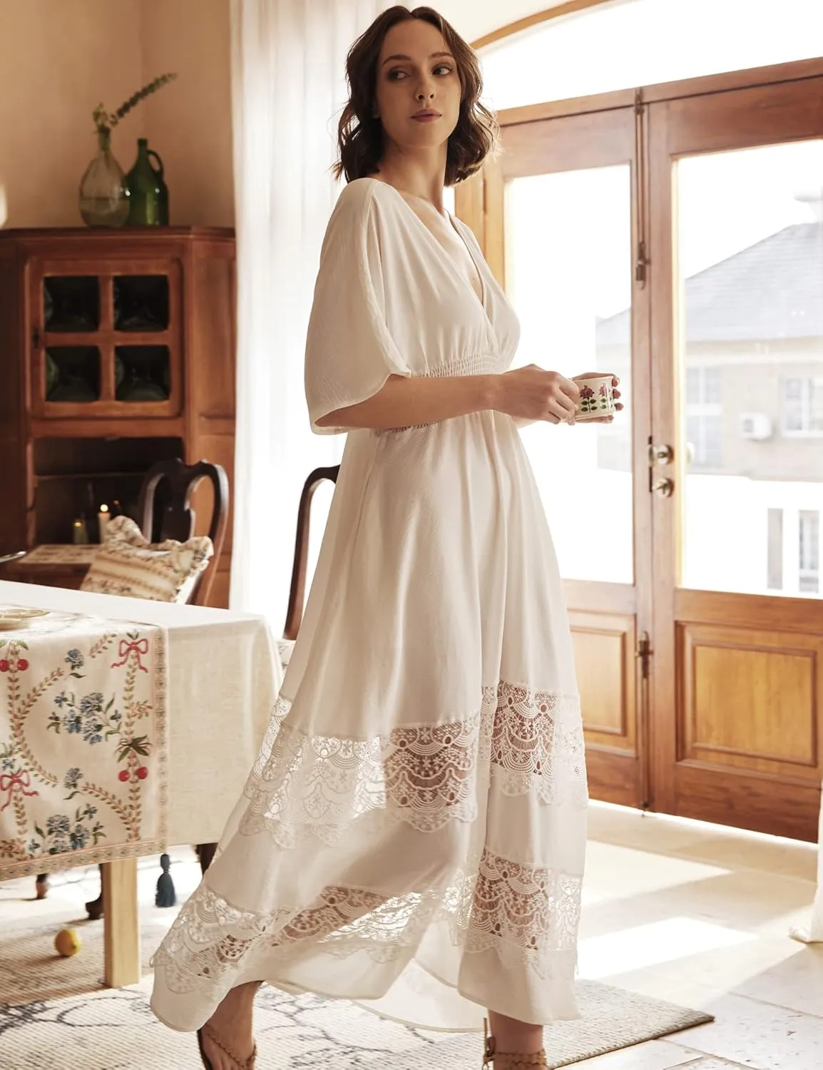 Women's Boho Maxi Dress Short Sleeve V Neck Long Flowy Dresses Smocked Waist Lace Wedding Guest Dress with Pockets